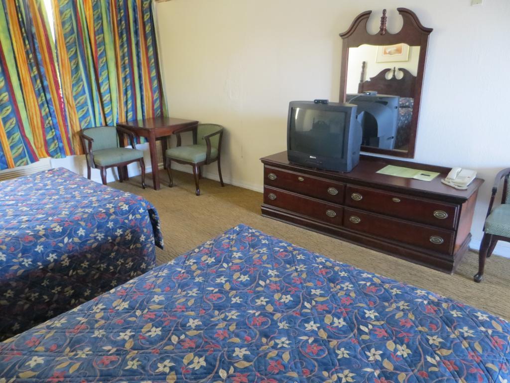 Royal Inn Daytona Beach Buitenkant foto